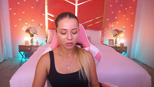 DoveLovee online show from 14, 7, 2026