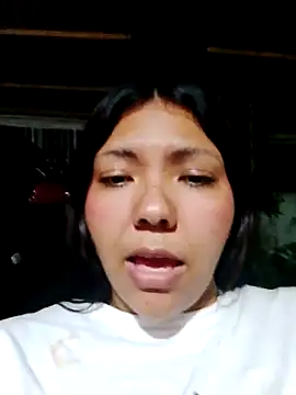 Izel  online show from 27, 4, 2026