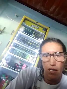 DulceM0609 online show from 17, 4, 2026