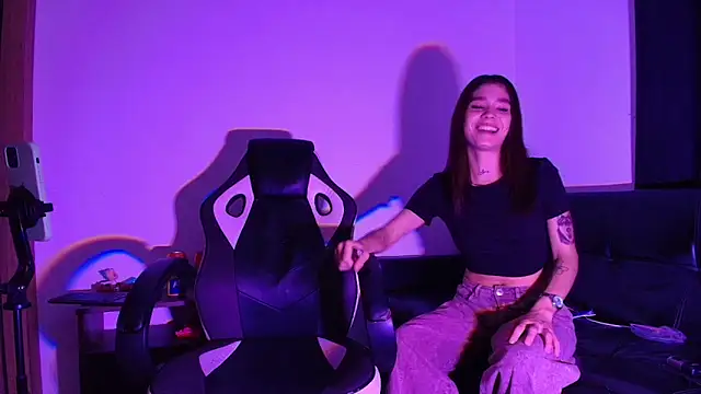 Afterhourscouple  online show from 12, 4, 2026