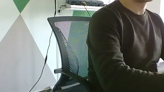 brunosso85ita online show from 17, 4, 2026