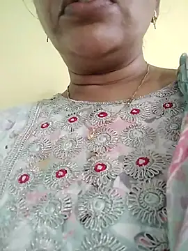 Snapshot of Monika_telugu_queen chatting on 2, 7, 2026 Monika telugu queen online show from 2, 7, 2026