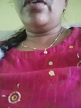 Snapshot of Monika_telugu_queen chatting on 4, 7, 2026 Monika telugu queen online show from 4, 7, 2026
