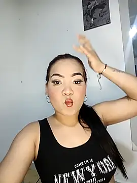 Snapshot of Maddy_sm chatting on 23, 4, 2026 Maddy sm online show from 23, 4, 2026