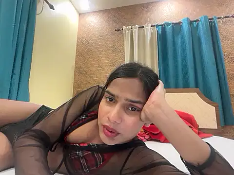 Snapshot of Bipasha2001 chatting on 28, 7, 2026 Bipasha2001 online show from 28, 7, 2026