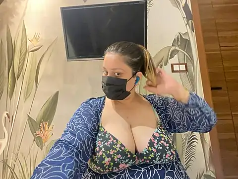 kavyasingh36 online show from 16, 5, 2026