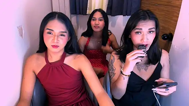 slutty aki online show from 30, 4, 2026