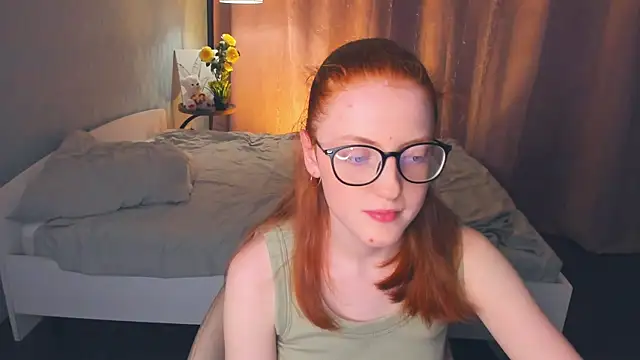 Snapshot of MuiLeath chatting on 4, 7, 2026 MuiLeath online show from 4, 7, 2026