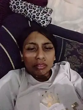 MELIZ QUEEN online show from 17, 6, 2026