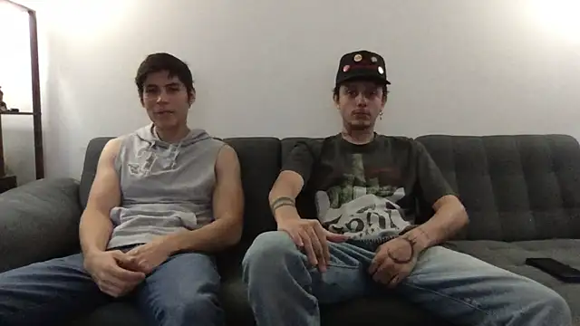 Chrixtopherobin online show from 28, 4, 2026