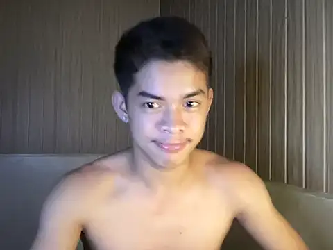 yourhotasian jhonpol16 online show from 11, 5, 2026