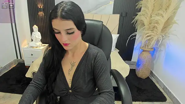 DOMINIKA LOVY online show from 25, 5, 2026