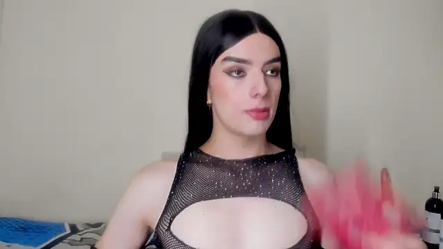 Snapshot of MelanyCollins_ chatting on 7, 7, 2026 MelanyCollins online show from 7, 7, 2026