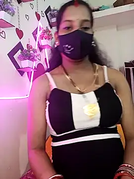 Snapshot of Mun_Mun1 chatting on 13, 4, 2026 Mun Mun1 online show from 13, 4, 2026