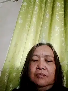 Snapshot of jeanyummytits chatting on 11, 6, 2026 jeanyummytits online show from 11, 6, 2026