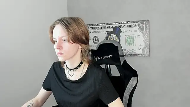 Snapshot of Milena_Milyan chatting on 6, 5, 2026 Milena Milyan online show from 6, 5, 2026