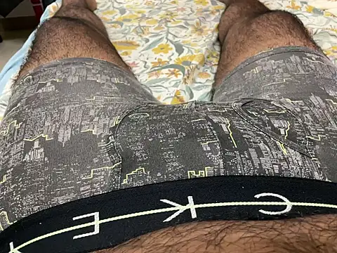 smalldick1202 online show from 16, 4, 2026