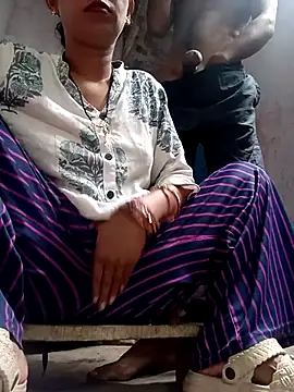 Snapshot of Miss_Divyaa chatting on 3, 5, 2026 Miss Divyaa online show from 3, 5, 2026