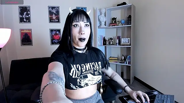 Ravenelle  online show from 6, 6, 2026