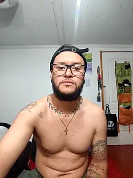 Snapshot of ivandarkc chatting on 13, 4, 2026 ivandarkc online show from 13, 4, 2026