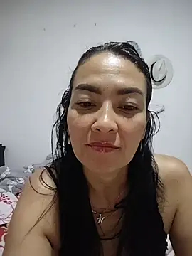 LuluDream online show from 25, 6, 2026