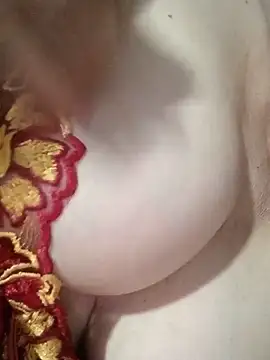 Snapshot of Hana-lonely chatting on 18, 6, 2026 Hana-lonely online show from 18, 6, 2026