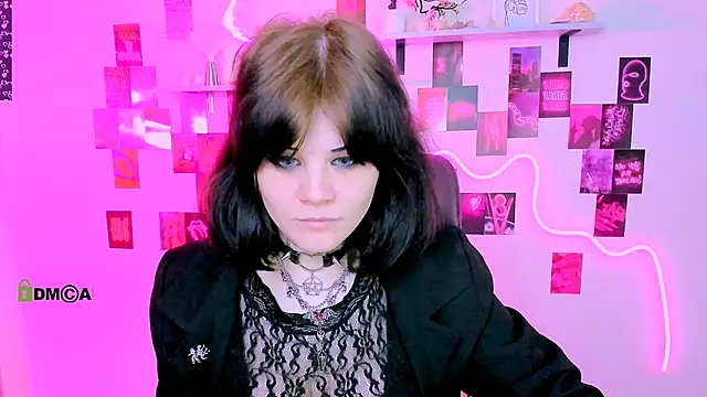 Snapshot of nikki_kiss_ chatting on 1, 5, 2026 nikki kiss online show from 1, 5, 2026