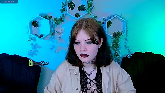 Snapshot of nikki_kiss_ chatting on 12, 6, 2026 nikki kiss online show from 12, 6, 2026
