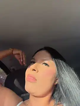 Snapshot of Elara_Luxe chatting on 29, 6, 2026 Elara Luxe online show from 29, 6, 2026
