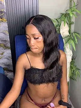 Petite BUNNYWORXXX online show from 14, 5, 2026