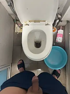 Snapshot of traisexxi chatting on 13, 4, 2026 traisexxi online show from 13, 4, 2026