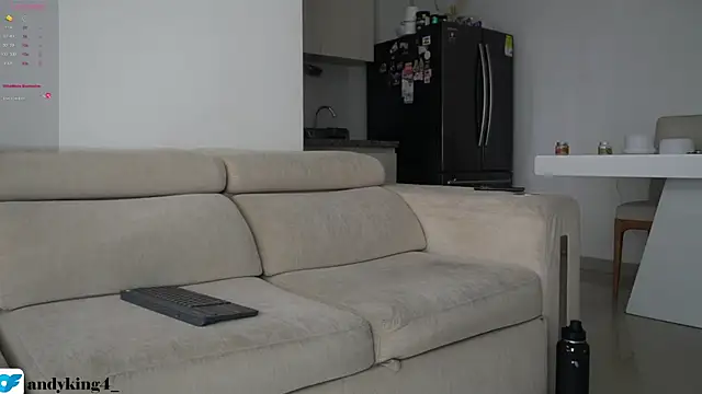 Snapshot of Maximo_Dominic chatting on 22, 4, 2026 Maximo Dominic online show from 22, 4, 2026
