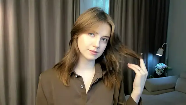 Snapshot of RenateVashaw chatting on 14, 7, 2026 RenateVashaw online show from 14, 7, 2026
