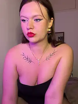 Snapshot of SweetLikaaa chatting on 28, 4, 2026 SweetLikaaa online show from 28, 4, 2026