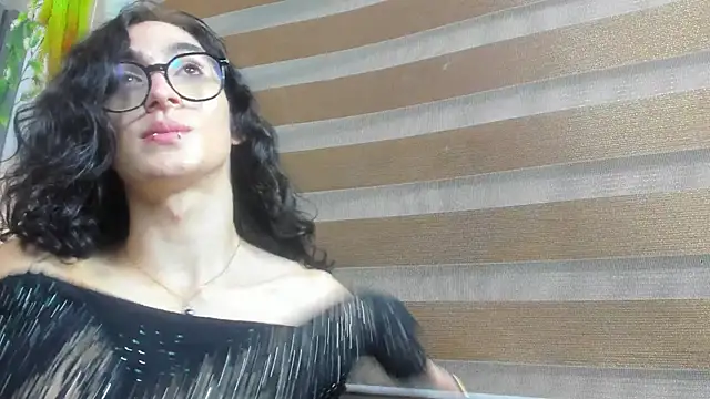 Snapshot of Shammy_rosse chatting on 14, 6, 2026 Shammy rosse online show from 14, 6, 2026