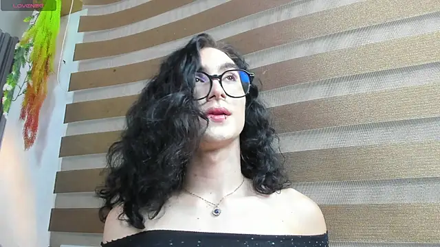 Snapshot of Shammy_rosse chatting on 20, 7, 2026 Shammy rosse online show from 20, 7, 2026