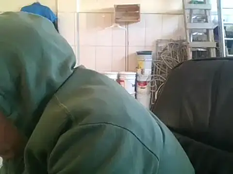 Snapshot of Oskr2024XXX chatting on 17, 1, 2025 Oskr2024XXX online show from 17, 1, 2025