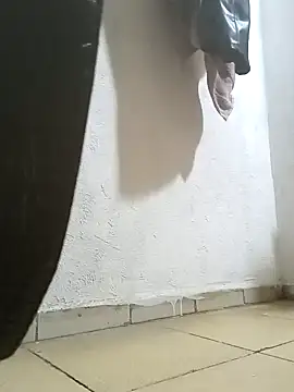 Snapshot of Oskr2024XXX chatting on 22, 2, 2025 Oskr2024XXX online show from 22, 2, 2025