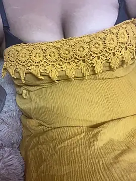 classic  girl  online show from 17, 4, 2026