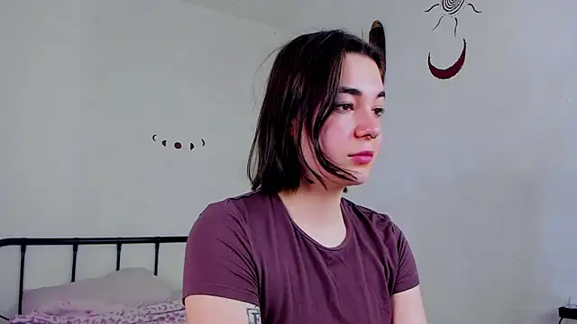LiyaFly online show from 13, 5, 2026