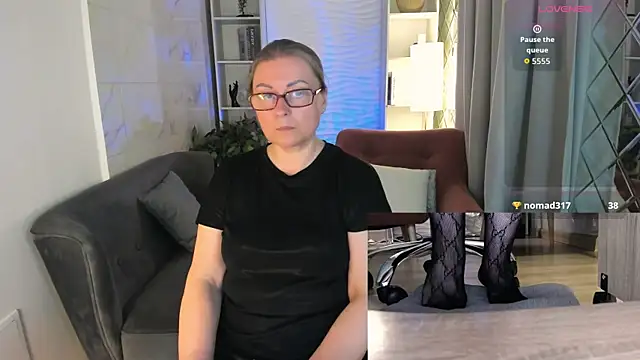 Alexandra Kind online show from 8, 6, 2026