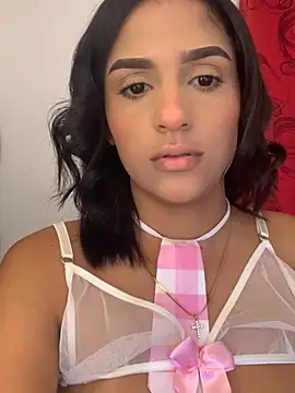 chica perfect online show from 4, 6, 2026