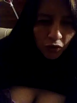 Snapshot of Gaby_lulu chatting on 12, 5, 2026 Gaby lulu online show from 12, 5, 2026