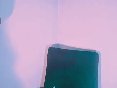 Honey Havoc05 online show from 20, 4, 2026