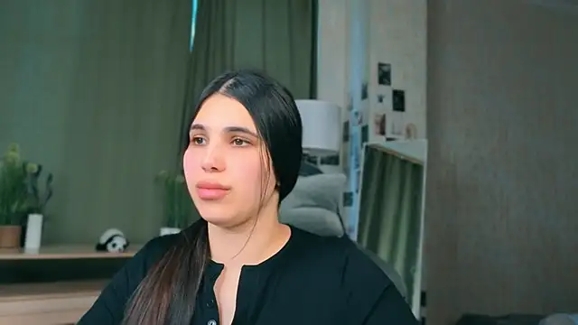 18 yo talent online show from 19, 4, 2026