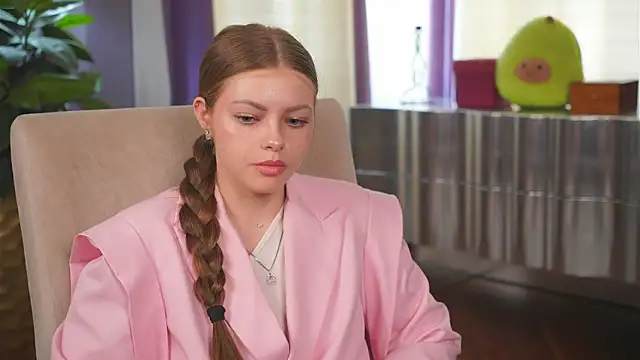 TamalaPetrone online show from 17, 4, 2026