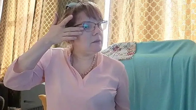 Snapshot of Miss_SandraX chatting on 16, 6, 2026 Miss SandraX online show from 16, 6, 2026