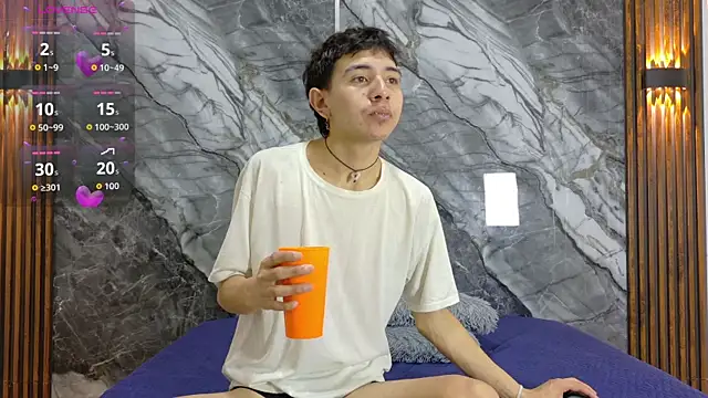Snapshot of NoahWalker__ chatting on 18, 6, 2026 NoahWalker online show from 18, 6, 2026