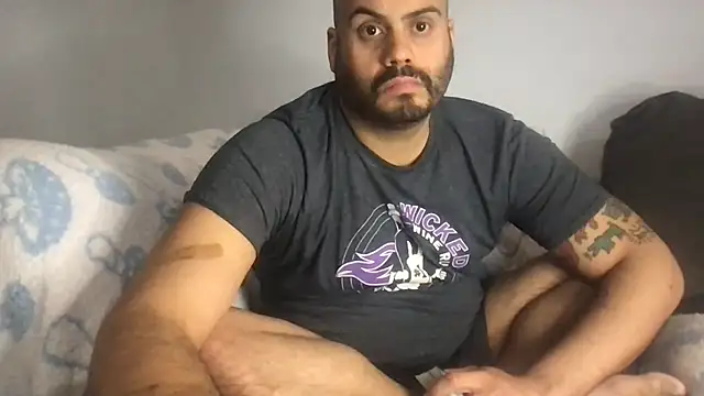 Snapshot of maldito33 chatting on 21, 4, 2026 maldito33 online show from 21, 4, 2026