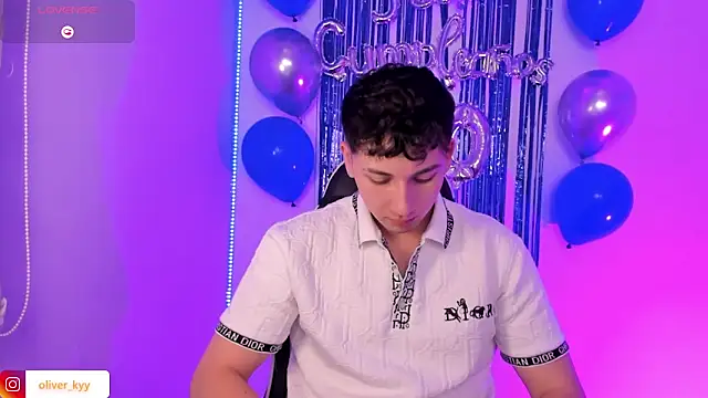 Snapshot of OLIVER_K chatting on 11, 6, 2026 OLIVER K online show from 11, 6, 2026